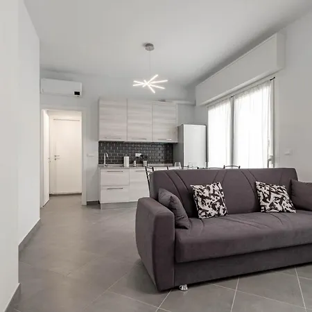Apartment H11 Bilocale Arma-taggia 2a *